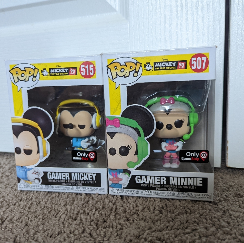 Disney gamer funkos